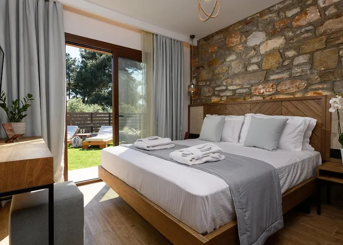 La Terra Petra * Skala Rachoni (Thasos)