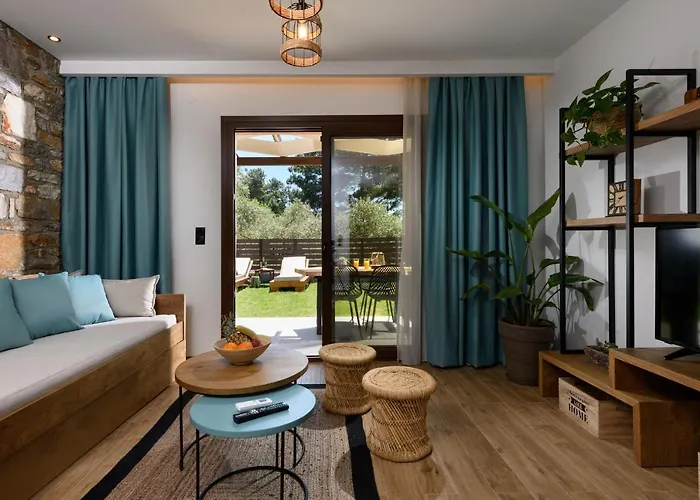 La Terra Petra * Skala Rachoni (Thasos)